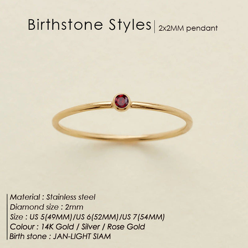 Mini bague avec pierre de naissance (lot)