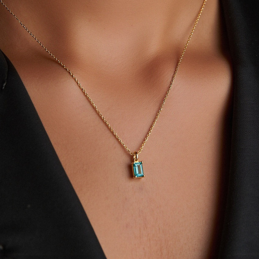 Collier avec pierres de naissance multicolores (lot)
