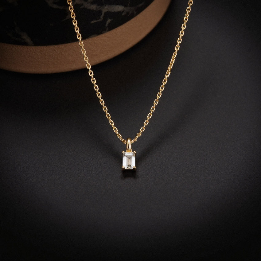 Collier avec pierres de naissance multicolores (lot)