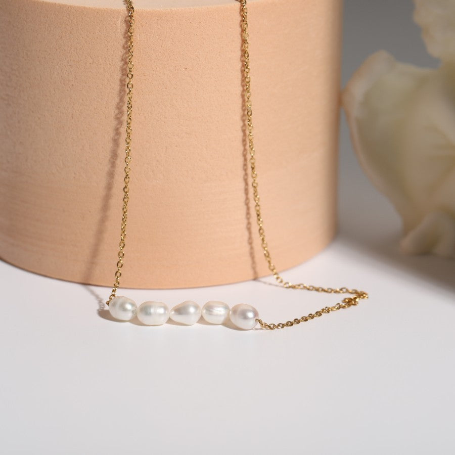 Collier à grappes de perles (lot)