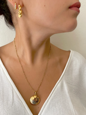 Beach Seashell Necklace