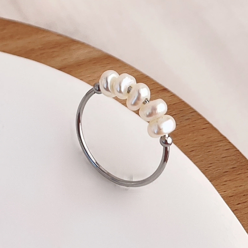 Mini Pearl Ring