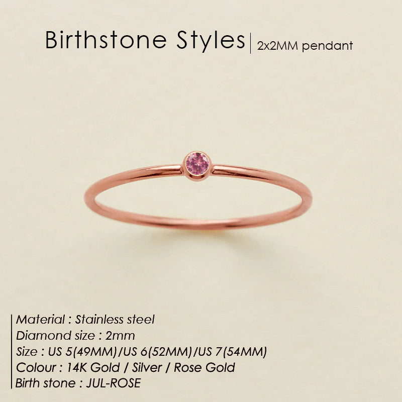 Mini bague avec pierre de naissance (lot)