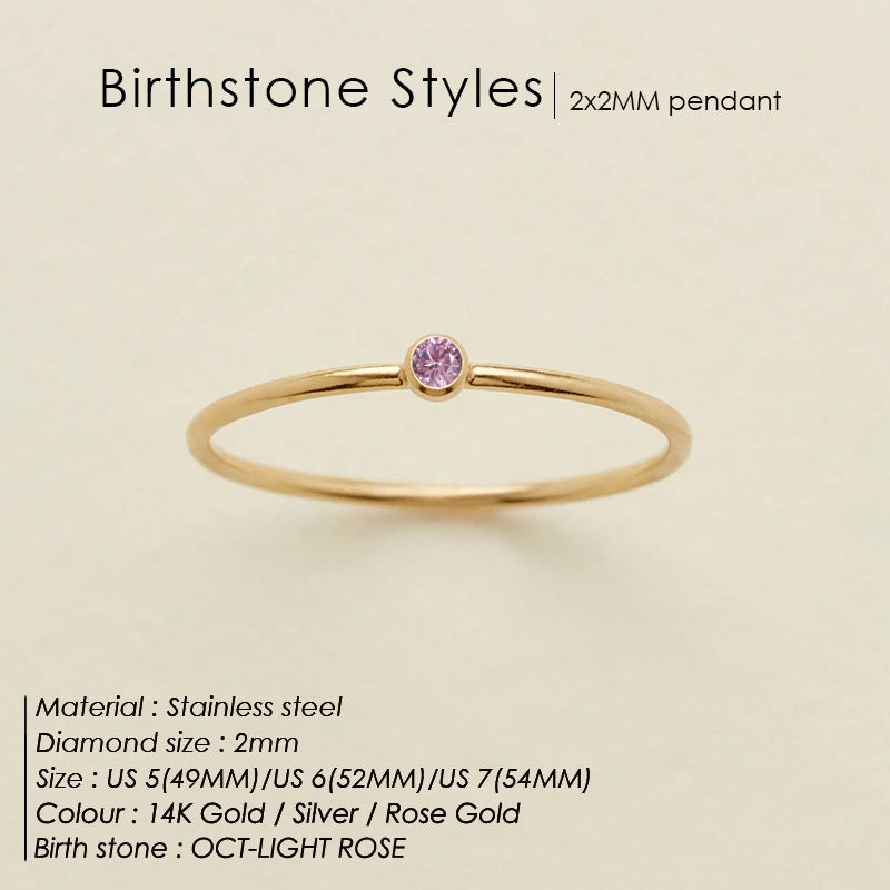 Mini bague avec pierre de naissance (lot)